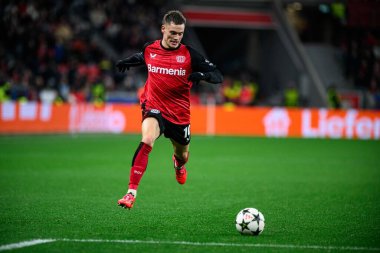 LEVERKUSEN, GERMANY - 26 Kasım 2024: Florian Wirtz, UEFA Şampiyonlar Ligi FC Bayer 04 Leverkusen-Red Bull Salzburg maçı Bayena 'da