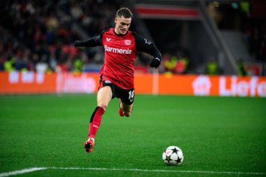 LEVERKUSEN, GERMANY - 26 Kasım 2024: Florian Wirtz, UEFA Şampiyonlar Ligi FC Bayer 04 Leverkusen-Red Bull Salzburg maçı Bayena 'da