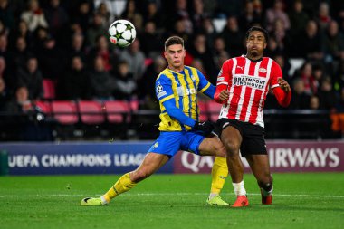 EINDHOVEN, NETHERLANDS - 27 Kasım 2024: Georgiy Sudakov, PSV - FC Shakhtar Donetsk arasındaki UEFA Şampiyonlar Ligi maçı Philips Arena 'da
