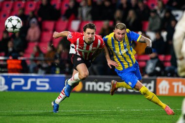 EINDHOVEN, NETHERLANDS - 27 Kasım 2024: Oleksandr Zubkov, PSV - Philips Arena 'da FC Shakhtar Donetsk