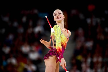 PARIS, FRANCE - 8 AĞUSTOS, 2024 Darja Varfolomeev. Ritmik jimnastiğin Paris 2024 Olimpiyat Oyunları sırasında Porte de la Chapelle Arena 'daki bireysel elemeleri. Sadece yazı işleri için. Satmak veya dağıtmak yasaktır.