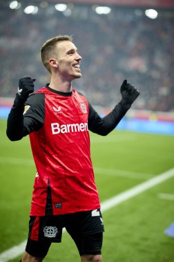 LEVERKUSEN, GERMANY - 14 HAZİRAN, 2025: Alejandro Grimaldo, Bundesliga maçı FC Bayer 04 Leverkusen 1 'e karşı. Bayarena 'da FSV Mainz 05. Sadece yazı işleri için. Satmak veya dağıtmak yasaktır.