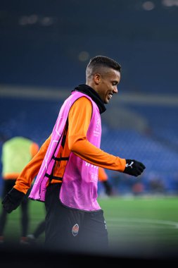 GELSENKIRCHEN, GERMANY - 21 Ocak 2025: Pedrinho, Pedrinho - FC Shakhtar Donetsk ile Stade Brestois 29 arasında oynanan UEFA Şampiyonlar Ligi maçı.