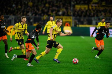 DORTMUND, GERMANY - 29 HAZİRAN 2025: Julian Ryerson - UEFA Şampiyonlar Ligi Borussia Dortmund-Shakhtar Donetsk maçı Signal Iduna Park 'ta. Sadece yazı işleri için. Satmak veya dağıtmak yasaktır.