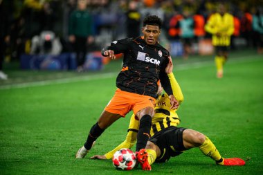 DORTMUND, GERMANY - 29 HAZİRAN 2025: Vinicius Tobias - UEFA Şampiyonlar Ligi Borussia Dortmund-Shakhtar Donetsk maçı Signal Iduna Park 'ta. Sadece yazı işleri için. Satmak veya dağıtmak yasaktır.