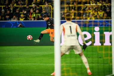 DORTMUND, GERMANY - 29 HAZİRAN 2025: Georgiy Sudakov - UEFA Şampiyonlar Ligi Borussia Dortmund-Shakhtar Donetsk maçı Signal Iduna Park 'ta. Sadece yazı işleri için. Satmak veya dağıtmak yasaktır.