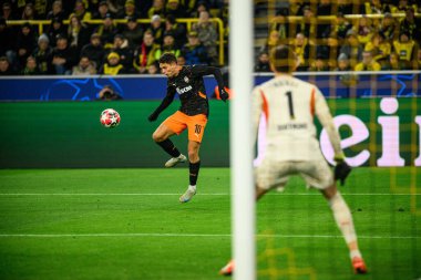 DORTMUND, GERMANY - 29 HAZİRAN 2025: Georgiy Sudakov - UEFA Şampiyonlar Ligi Borussia Dortmund-Shakhtar Donetsk maçı Signal Iduna Park 'ta. Sadece yazı işleri için. Satmak veya dağıtmak yasaktır.
