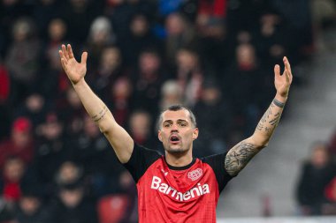 LEVERKUSEN, GERMANY - 5 Şubat 2025: Granit Xhaka - Almanya Kupası (DFB Pokal) Bayer 04 Leverkusen, Bayarena 'da 1.FC Koeln' e karşı.