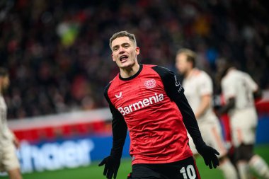 LEVERKUSEN, GERMANY - 15 Şubat 2025: Florian Wirtz, The Bundesliga maçı Bayer 04 Leverkusen 'e karşı Bayern Muenchen Bayarena' da