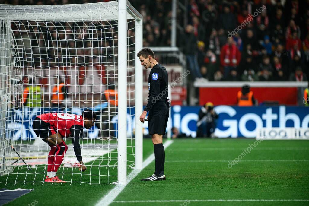 LEVERKUSEN, GERMANY - 15 FEBRUARY, 2025: Nathan Tella, The Bundesliga match FC Bayer 04 Leverkusen vs FC Bayern Muenchen at BayArena