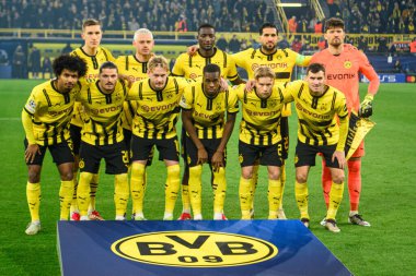 DORTMUND, ALMANY - 19 Şubat 2025 İduna Park Sinyali. UEFA Şampiyonlar Ligi Borussia Dortmund maçı. Sporting Lisboa