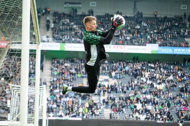MOENCHENGLADBACH, GERMANY - 22 Şubat 2025: Jonas Omlin - Bundesliga Borussia Moenchengladbach FC Augsburg 'a karşı Borussia Park' ta oynanan futbol maçı.