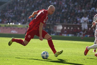 COLOGNE, GERMANY - 23 Şubat 2025: Valgeir Lunddal Fridriksson - 2.Bundesliga 1.FC Koeln-Fortuna Duesseldorf 1895 Rhein Energie Stadion maçında.