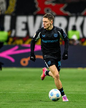 FRANKFRT, GERMANY - 1 Mart 2025: Florian Wirtz - Bundesliga maçı Eintracht Frankfurt FC Bayer 04 Leverkusen 'e karşı Deutsche Park' ta. 
