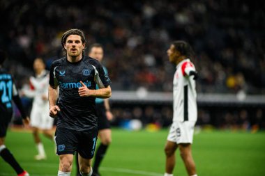 FRANKFURT, GERMANY - 1 Mart 2025: Jonas Hofmann - Bundesliga maçı Eintracht Frankfurt FC Bayer 04 Leverkusen 'e karşı Deutsche Bank Park' ta. 