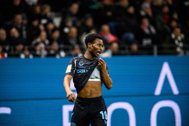 FRANKFURT, GERMANY - 1 Mart 2025: Nathan Tella - Bundesliga maçı Eintracht Frankfurt FC Bayer 04 Leverkusen 'e karşı Deutsche Bank Park' ta. 