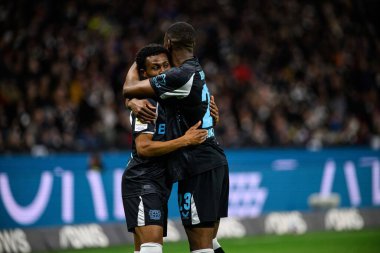 FRANKFURT, GERMANY - 1 Mart 2025: Nathan Tella, Nordi Mukiele - Bundesliga maçı Eintracht Frankfurt - FC Bayer 04 Leverkusen Deutsche Park 'ta. 