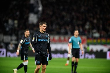 FRANKFRT, GERMANY - 1 Mart 2025: Florian Wirtz - Bundesliga maçı Eintracht Frankfurt FC Bayer 04 Leverkusen 'e karşı Deutsche Park' ta. 