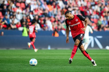 LEVERKUSEN, ALMANY - 8 Mart 2025 Jonathan Tah - Bundesliga, maç 25. Bayer Leverkusen, Bayarena 'da Werder Bremen' e karşı.