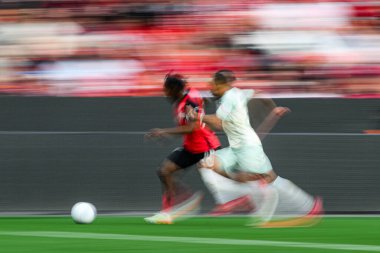 LEVERKUSEN, ALMANY - 8 Mart 2025 Jeremie Frimpong - Bundesliga, maç 25. Bayer Leverkusen, Bayarena 'da Werder Bremen' e karşı.