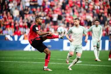 LEVERKUSEN, ALMANY - 8 Mart 2025 Jonathan Tah - Bundesliga, maç 25. Bayer Leverkusen, Bayarena 'da Werder Bremen' e karşı.
