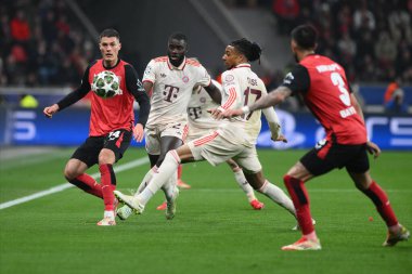 LEVERKUSEN, GERMANY - 11 Mart 2025: Patrik Schick - Bayena 'da Bayer 04 Leverkusen FC Bayern Münih arasındaki UEFA Şampiyonlar Ligi futbol maçı.