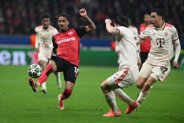 LEVERKUSEN, GERMANY - 11 Mart 2025: Arthur - Bayarena 'da Bayern Münih ile Bayer 04 Leverkusen arasındaki UEFA Şampiyonlar Ligi futbol maçı.