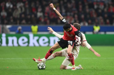 LEVERKUSEN, GERMANY - 11 Mart 2025: Exequiel Palacios - Bayer 04 Leverkusen ile Bayarena Bayern Münih arasındaki UEFA Şampiyonlar Ligi maçı.