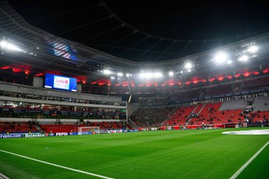 LEVERKUSEN, GERMANY - 11 Mart 2025: Stadyum - Bayer 04 Leverkusen-FC Bayern Münih arasındaki UEFA Şampiyonlar Ligi futbol maçı.