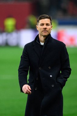 LEVERKUSEN, GERMANY - 11 Mart 2025: Xabi Alonso - Bayer 04 Leverkusen ile Bayena Bayern Münih arasındaki UEFA Şampiyonlar Ligi maçı.