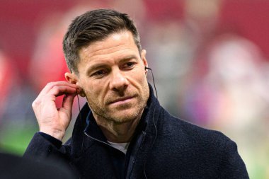 LEVERKUSEN, GERMANY - 11 Mart 2025: Xabi Alonso - Bayer 04 Leverkusen ile Bayena Bayern Münih arasındaki UEFA Şampiyonlar Ligi maçı.