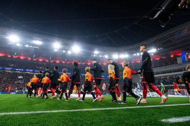 LEVERKUSEN, GERMANY - 11 Mart 2025: Bayarena 'da Bayern Münih ile Bayer 04 Leverkusen arasındaki UEFA Şampiyonlar Ligi futbol maçı.