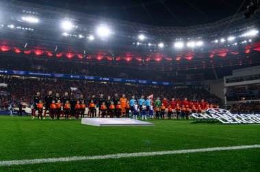 LEVERKUSEN, GERMANY - 11 Mart 2025: Bayarena 'da Bayern Münih ile Bayer 04 Leverkusen arasındaki UEFA Şampiyonlar Ligi futbol maçı.