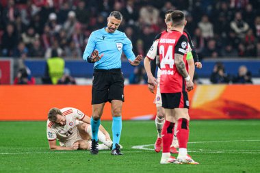 LEVERKUSEN, GERMANY - 11 Mart 2025: Slavko Vinciç - Bayer 04 Leverkusen ile Bayarena 'da FC Bayern Münih arasındaki UEFA Şampiyonlar Ligi maçı.