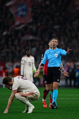 LEVERKUSEN, GERMANY - 11 Mart 2025: Slavko Vinciç - Bayer 04 Leverkusen ile Bayarena 'da FC Bayern Münih arasındaki UEFA Şampiyonlar Ligi maçı.