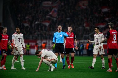 LEVERKUSEN, GERMANY - 11 Mart 2025: Slavko Vinciç - Bayer 04 Leverkusen ile Bayarena 'da FC Bayern Münih arasındaki UEFA Şampiyonlar Ligi maçı.