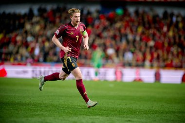 GENK, BELGIUM - 23 Mart 2025: Kevin De Bruyne - UEFA Uluslar Ligi Belçika Futbol Maçı - Cegeka Arena 'da Ukrayna.