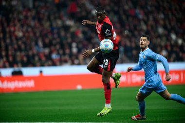 LEVERKUSEN, ALMANY - 28 Mart 2025: Nordi Mukiele - Bundesliga, maç 27. Bayer Leverkusen, Bayarena 'da Bochum' a karşı.