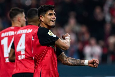 LEVERKUSEN, ALMANY - 28 Mart 2025: Piero Hincapie - Bundesliga, maç 27. Bayer Leverkusen, Bayarena 'da Bochum' a karşı.
