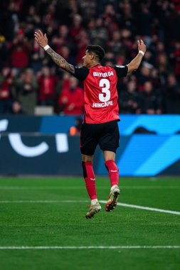 LEVERKUSEN, ALMANY - 28 Mart 2025: Piero Hincapie - Bundesliga, maç 27. Bayer Leverkusen, Bayarena 'da Bochum' a karşı.