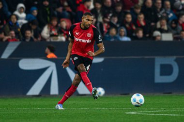 LEVERKUSEN, ALMANY - 28 Mart 2025: Jonathan Tah - Bundesliga, maç 27. Bayer Leverkusen, Bayarena 'da Bochum' a karşı.