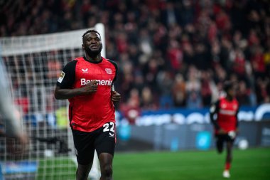 LEVERKUSEN, ALMANY - 28 Mart 2025 Victor Boniface - Bundesliga, maç 27. Bayer Leverkusen, Bayarena 'da Bochum' a karşı.
