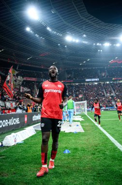 LEVERKUSEN, ALMANY - 28 Mart 2025 Victor Boniface - Bundesliga, maç 27. Bayer Leverkusen, Bayarena 'da Bochum' a karşı.