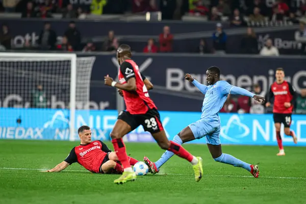 LEVERKUSEN, ALMANY - 28 Mart 2025: Bundesliga, maç 27. Bayer Leverkusen, Bayarena 'da Bochum' a karşı.