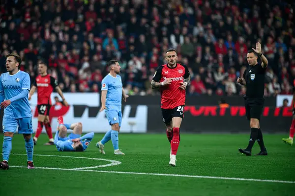 LEVERKUSEN, ALMANY - 28 Mart 2025: Aleix Garcia - Bundesliga, maç 27. Bayer Leverkusen, Bayarena 'da Bochum' a karşı.