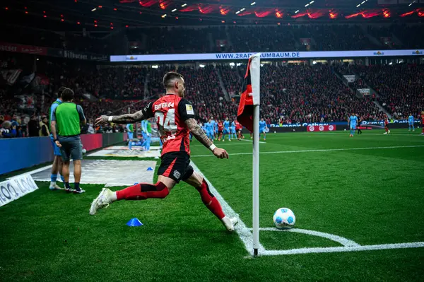 LEVERKUSEN, ALMANY - 28 Mart 2025: Aleix Garcia - Bundesliga, maç 27. Bayer Leverkusen, Bayarena 'da Bochum' a karşı.