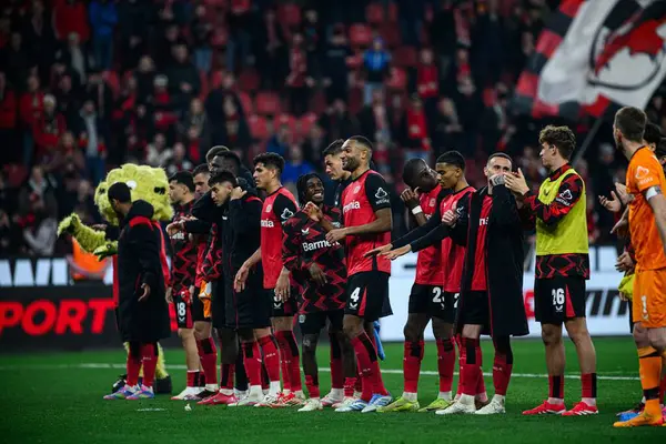 LEVERKUSEN, ALMANY - 28 Mart 2025: Bundesliga, maç 27. Bayer Leverkusen, Bayarena 'da Bochum' a karşı.