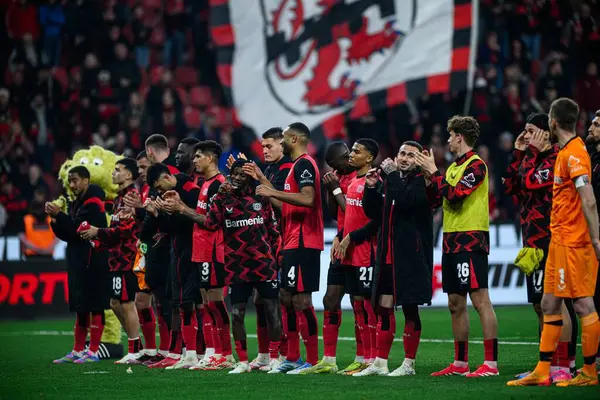 LEVERKUSEN, ALMANY - 28 Mart 2025: Bundesliga, maç 27. Bayer Leverkusen, Bayarena 'da Bochum' a karşı.
