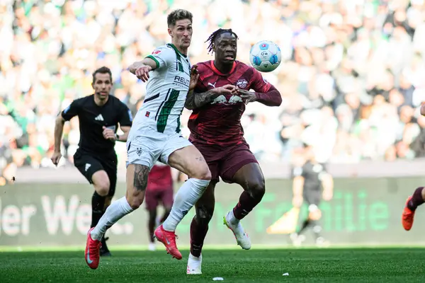 MOENCHENGLADBACH, ALMANY - 29 Mart 2025: Tomas Cvancara - Bundesliga, maç günü 27. Borussia Moenchengladbach Borussia Park 'ta RB Leipzig' e karşı.