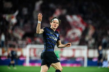 COLOGNE, ALMANY - 5 Nisan 2025: Fabian Reese, 2.Bundesliga 1 'in futbol maçı. FC Koeln, Hertha BSC 'ye karşı Rhein Enerji Stadyumu' nda